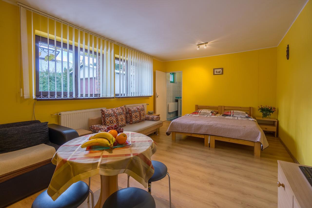 シクラルスカ・ポレンバ Relaks Bed & Breakfast 部屋 写真